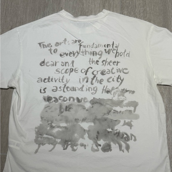 Zara White Graphic T-Shirt with Gray Text size large - Picture 4 of 9